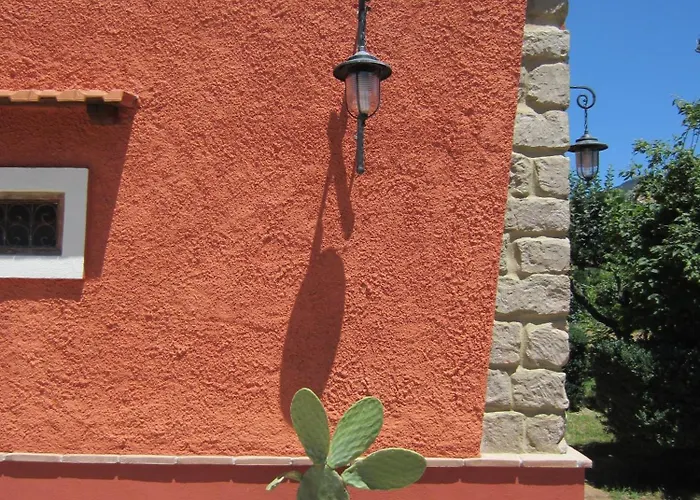 Tobia Bed & Breakfast Cave