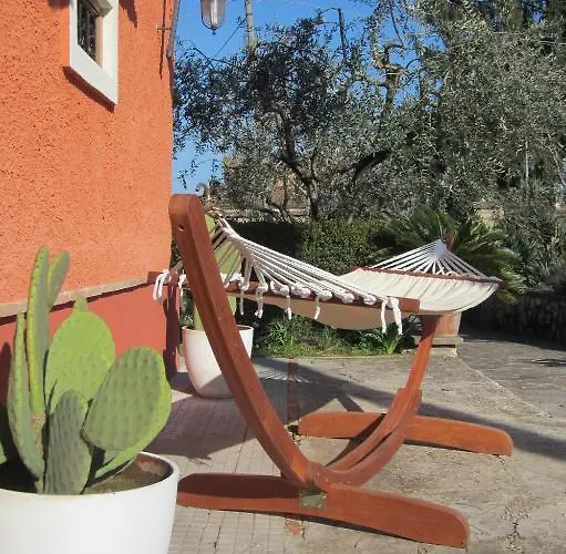 Tobia Bed & Breakfast Cave